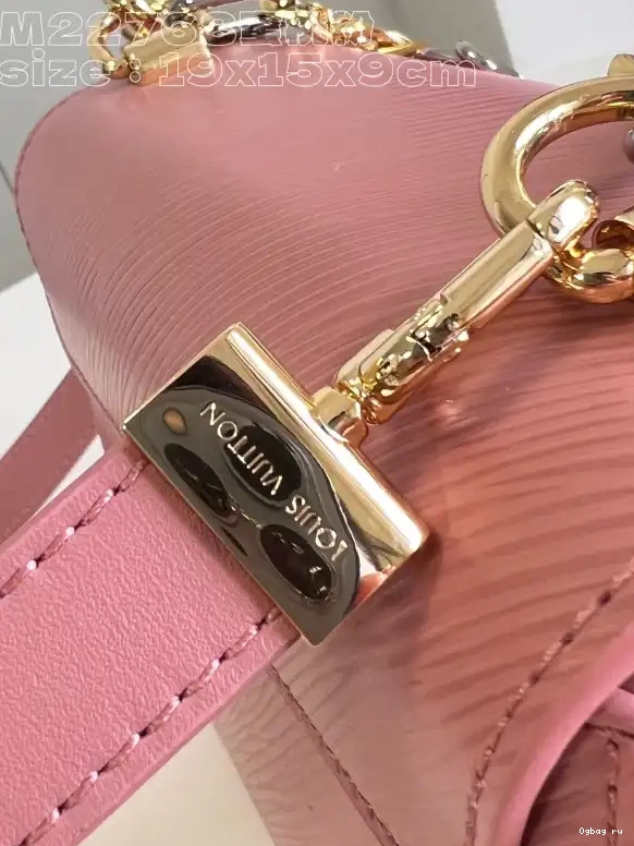 VUITTON TWIST LOUIS PM 0623